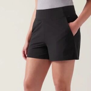ATHLETA Brooklyn Athletic Short EUC Size 14